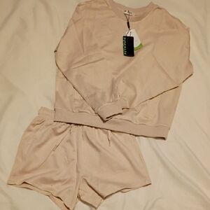Basixx Women's Cream Lounge Set